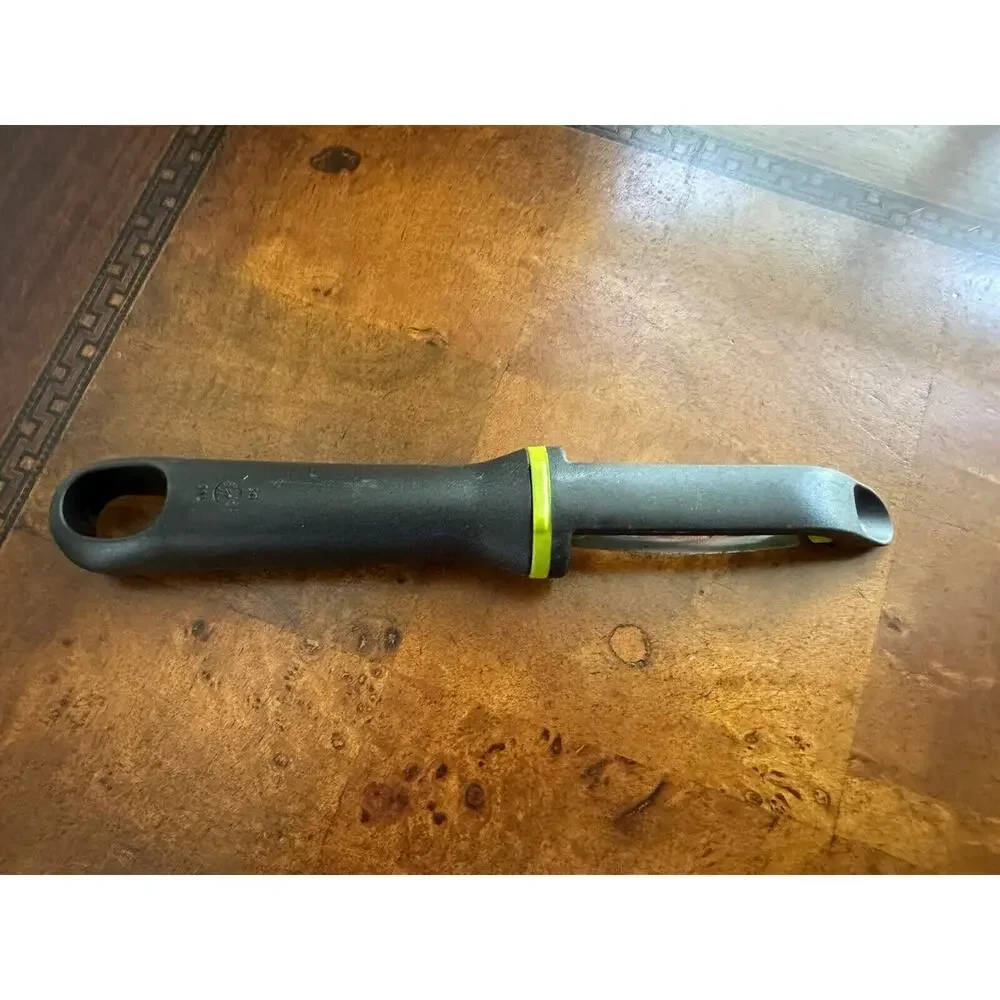 T-fal Vegetable Peeler Black Green 8”